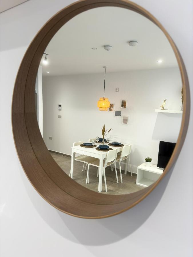 Brand New - Massive Studio - E1 - Self Catering Gibraltar Eksteriør billede