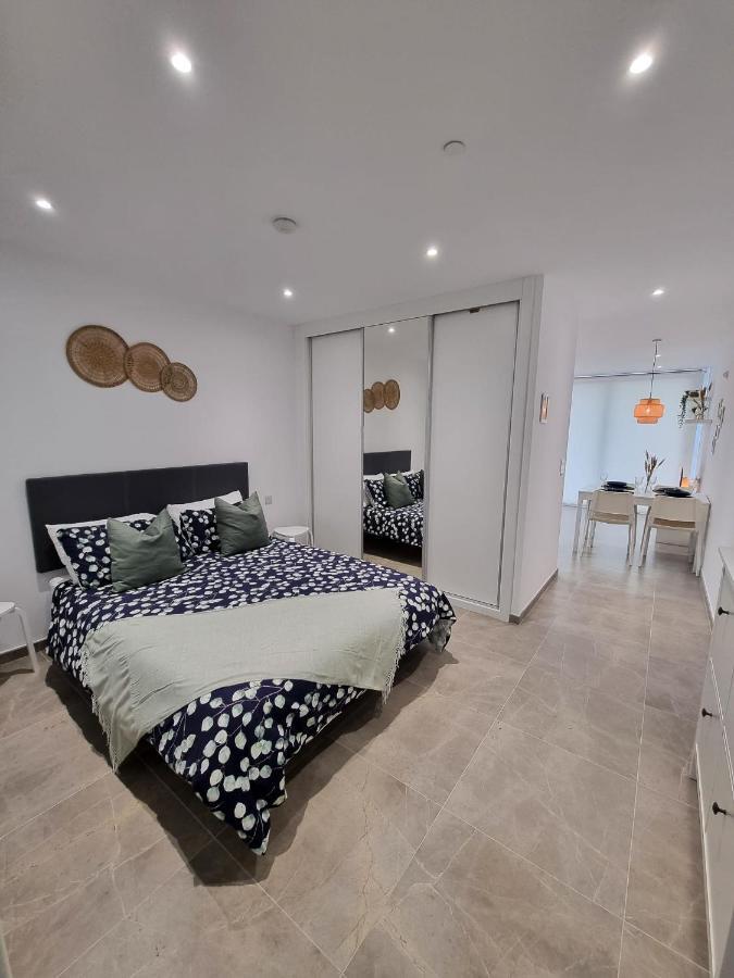 Brand New - Massive Studio - E1 - Self Catering Gibraltar Eksteriør billede