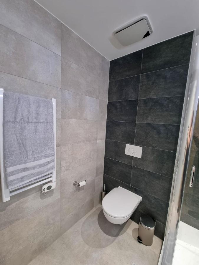 Brand New - Massive Studio - E1 - Self Catering Gibraltar Eksteriør billede